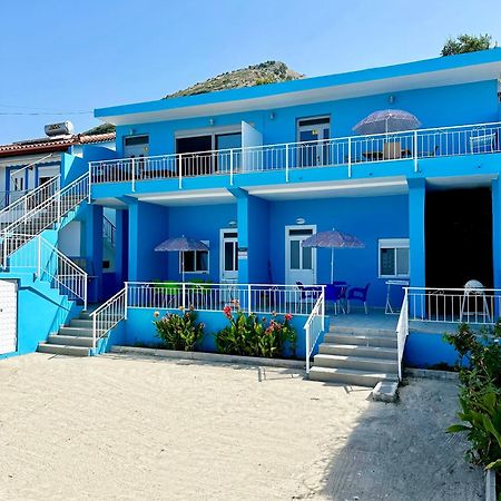 Villa Denny Borsh Bagian luar foto
