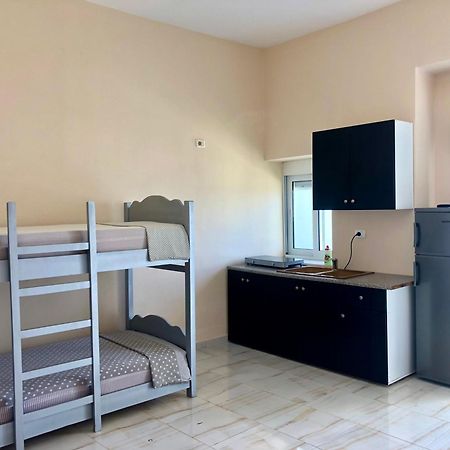Villa Denny Borsh Bagian luar foto